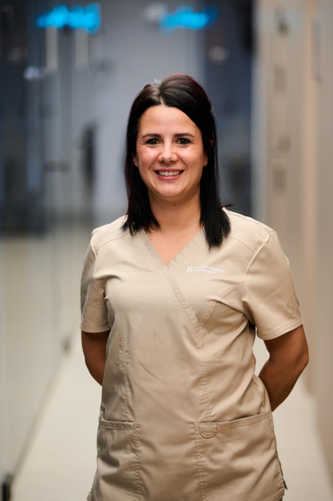 Andrea Remón: Higienista dental en Pamplona