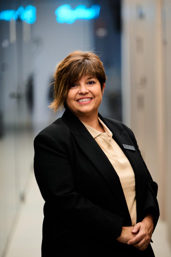 Rosana Ardura, Recepción y administración